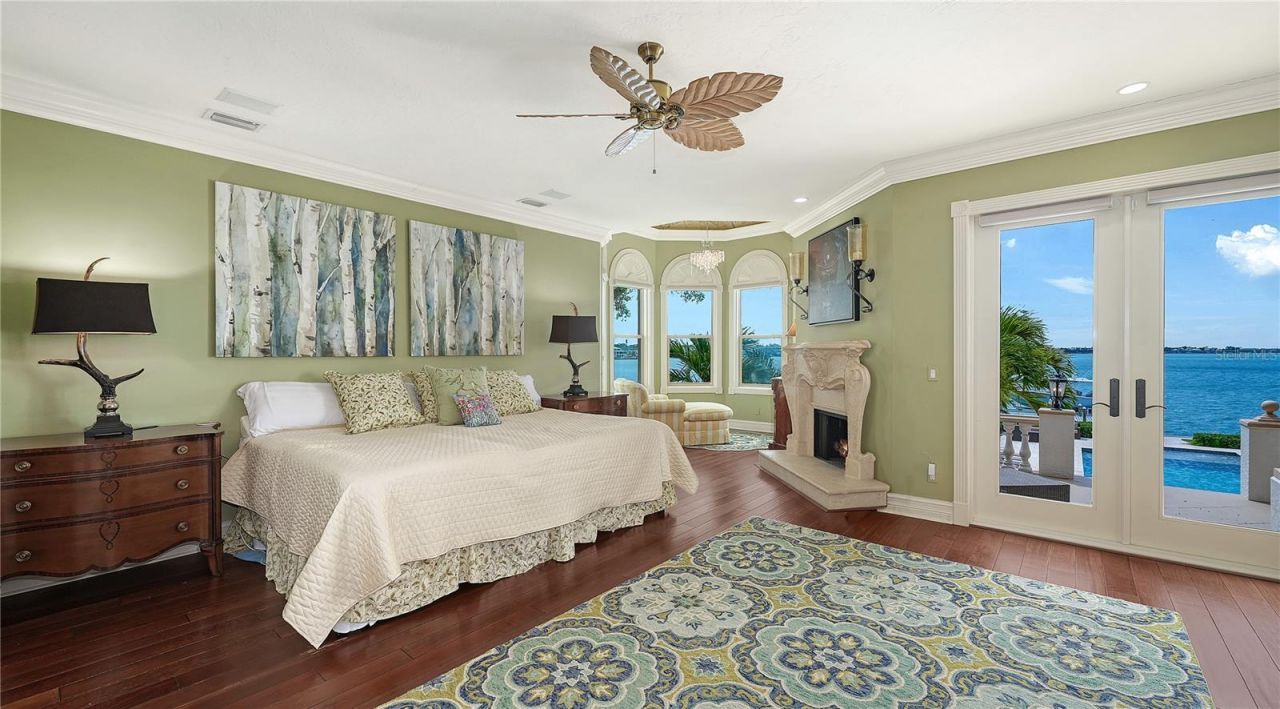 1240 Hillview Drive, Sarasota, FL 34239 Photo