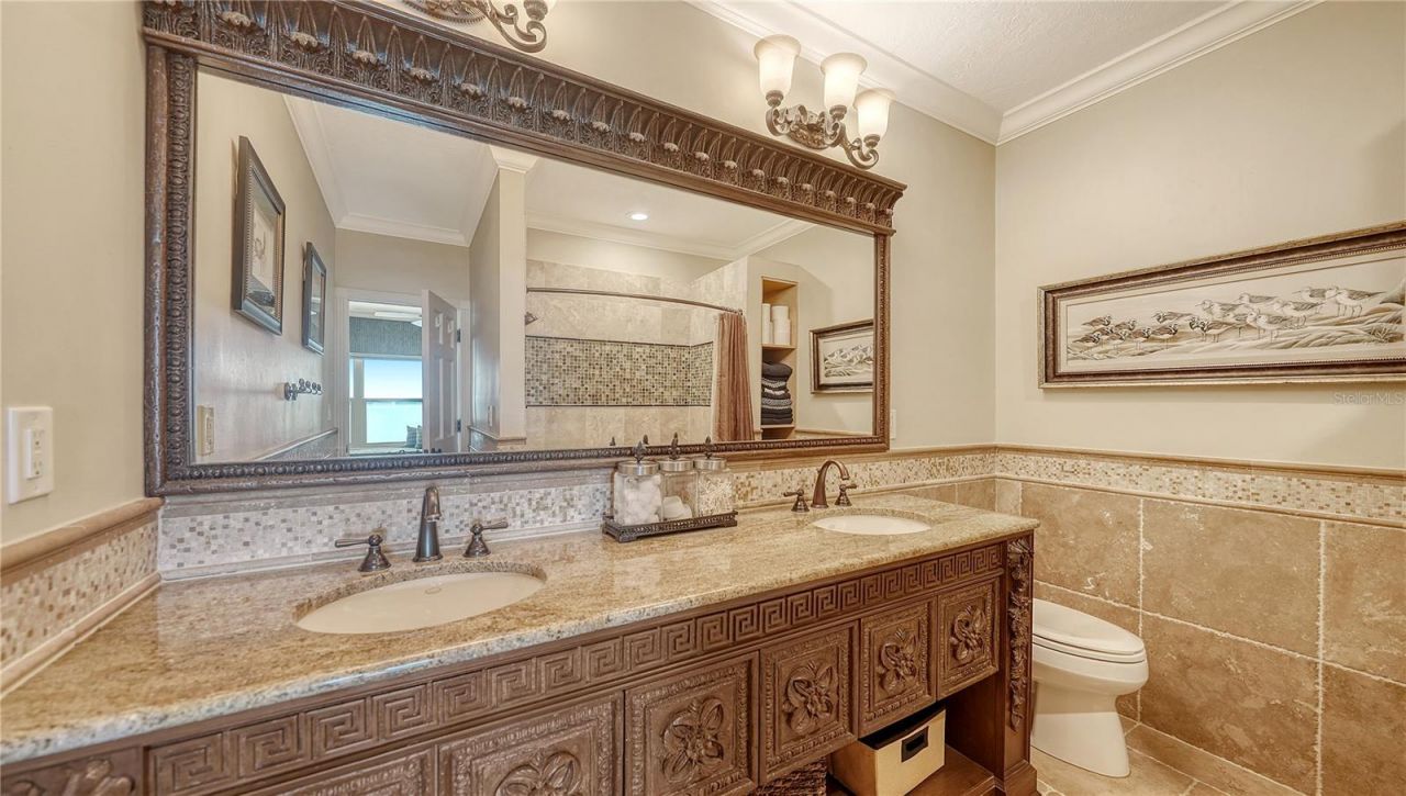 1240 Hillview Drive, Sarasota, FL 34239 Photo