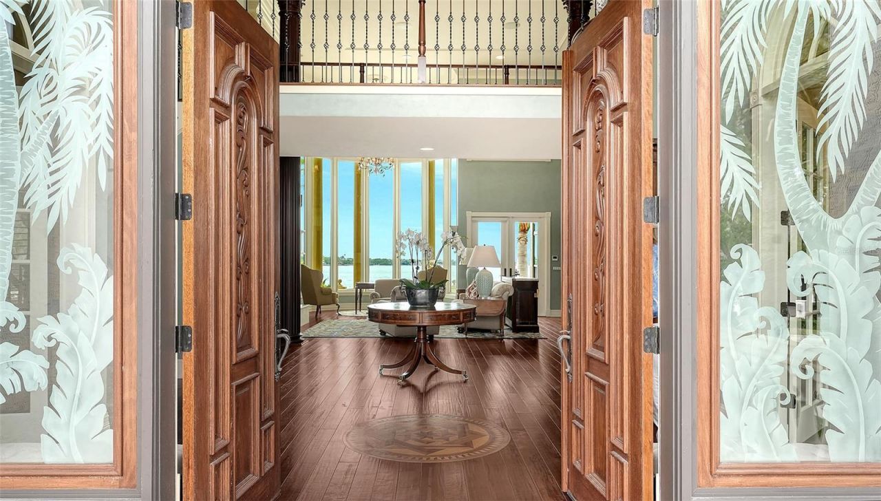 1240 Hillview Drive, Sarasota, FL 34239 Photo