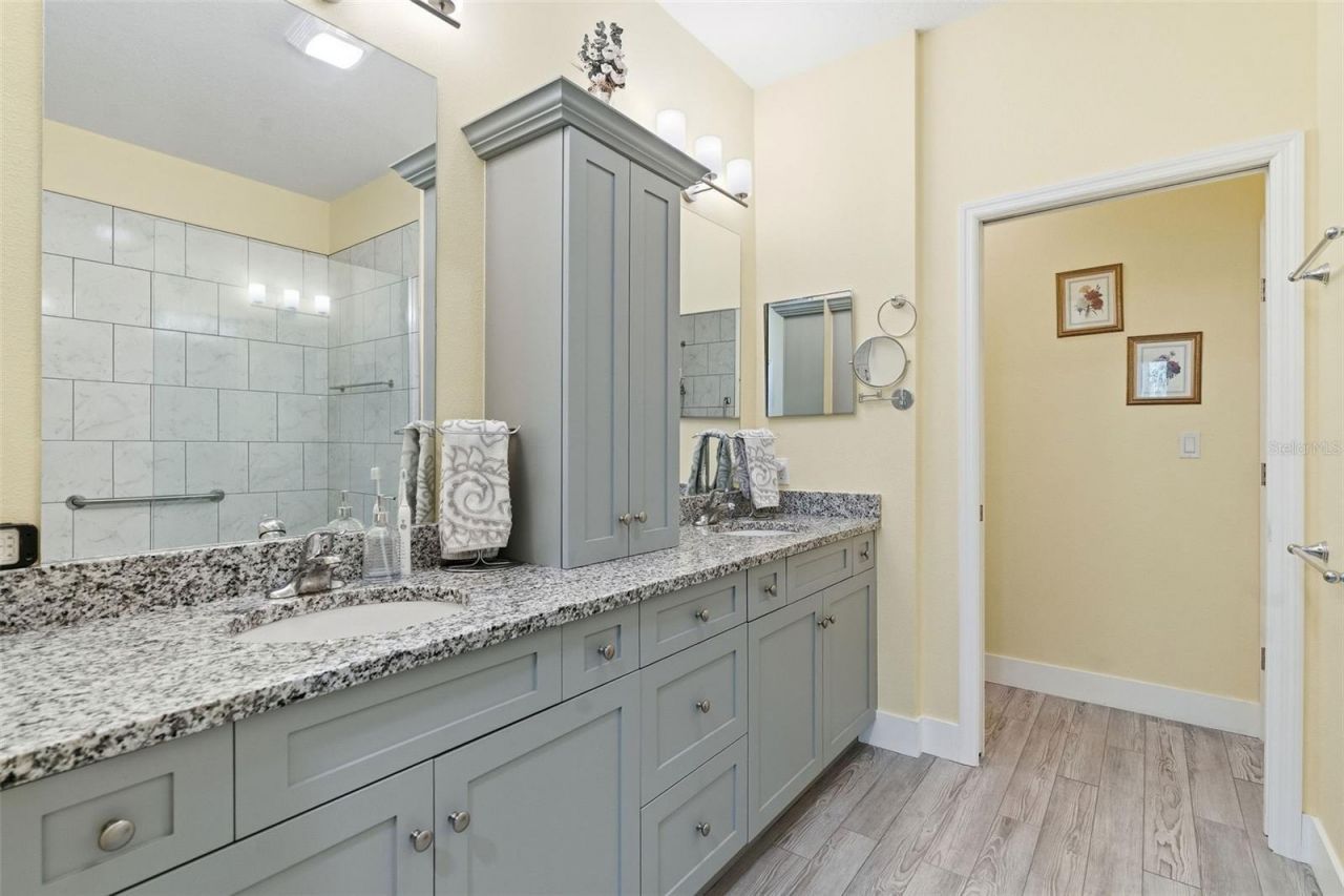 132 51st Street Circle E, Palmetto, FL 34221 Photo