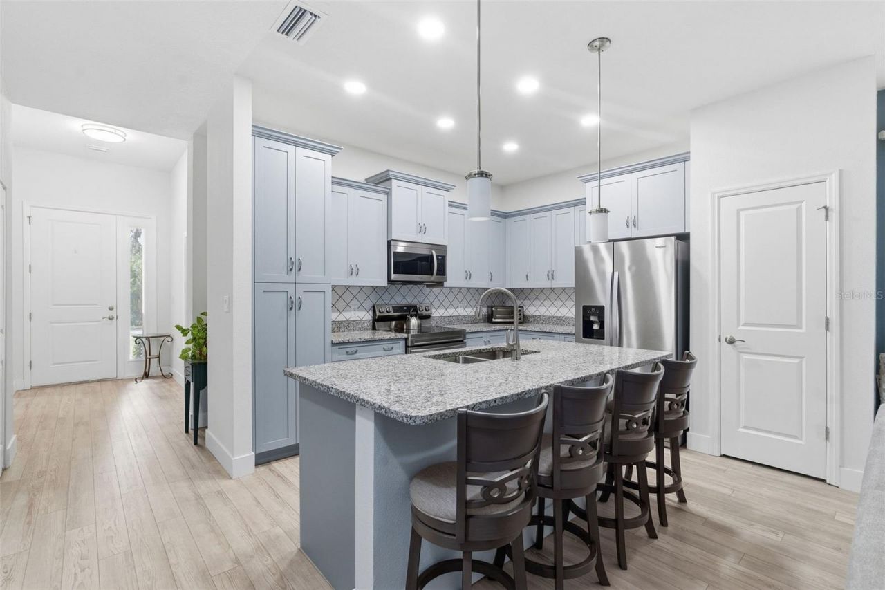 132 51st Street Circle E, Palmetto, FL 34221 Photo