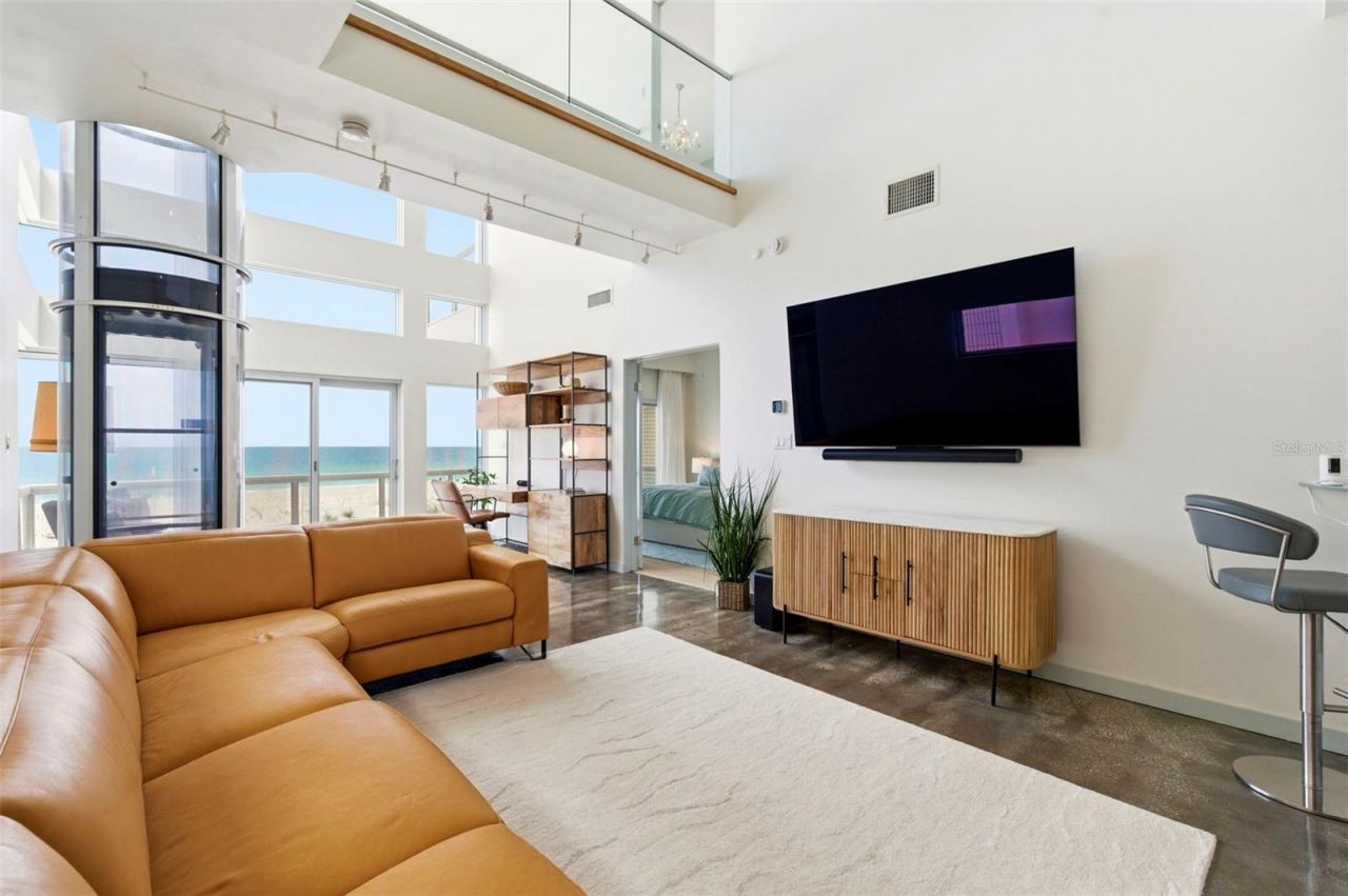 8680 W Gulf Boulevard, Treasure Island, FL 33706 Photo