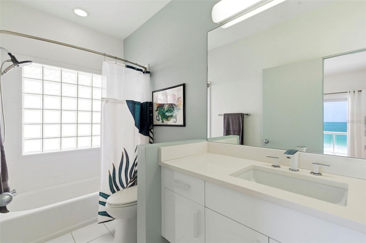 8680 W Gulf Boulevard, Treasure Island, FL 33706 Photo