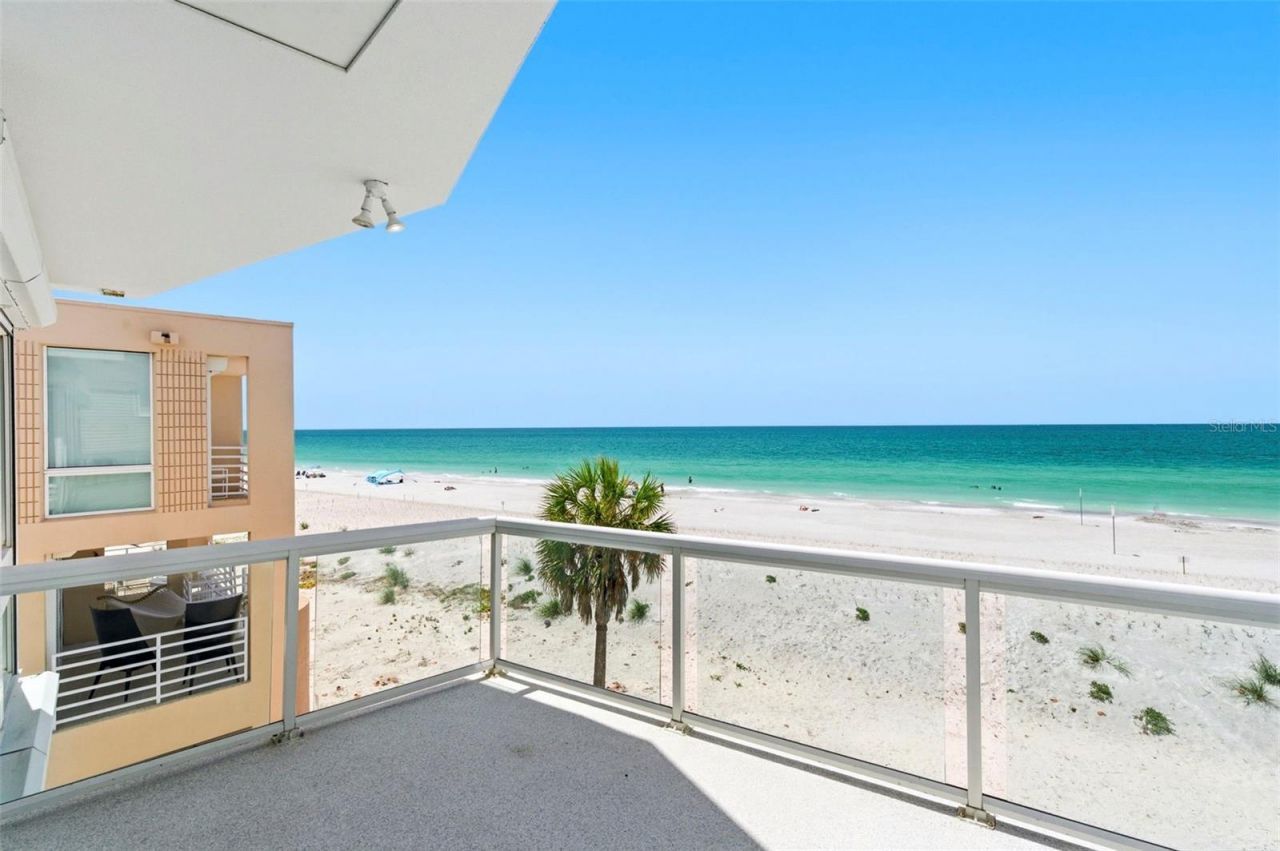 8680 W Gulf Boulevard, Treasure Island, FL 33706 Photo