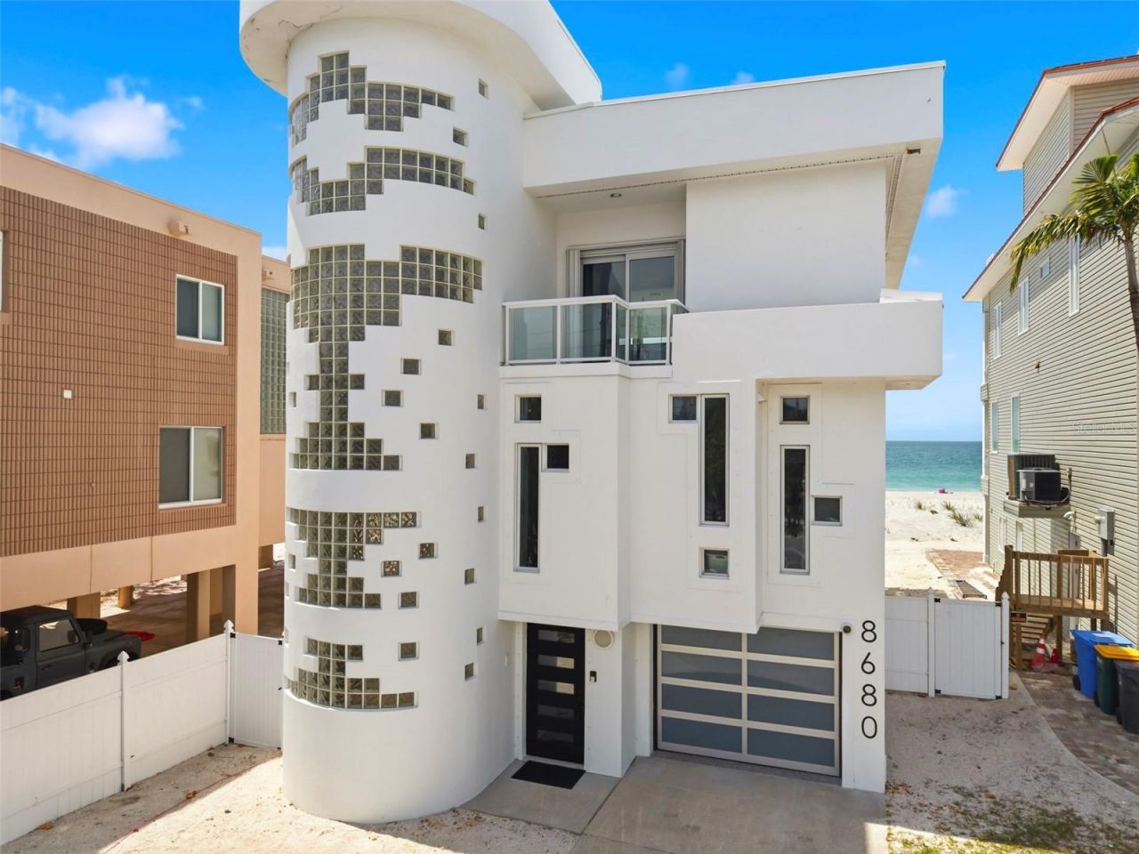 8680 W Gulf Boulevard, Treasure Island, FL 33706 Photo