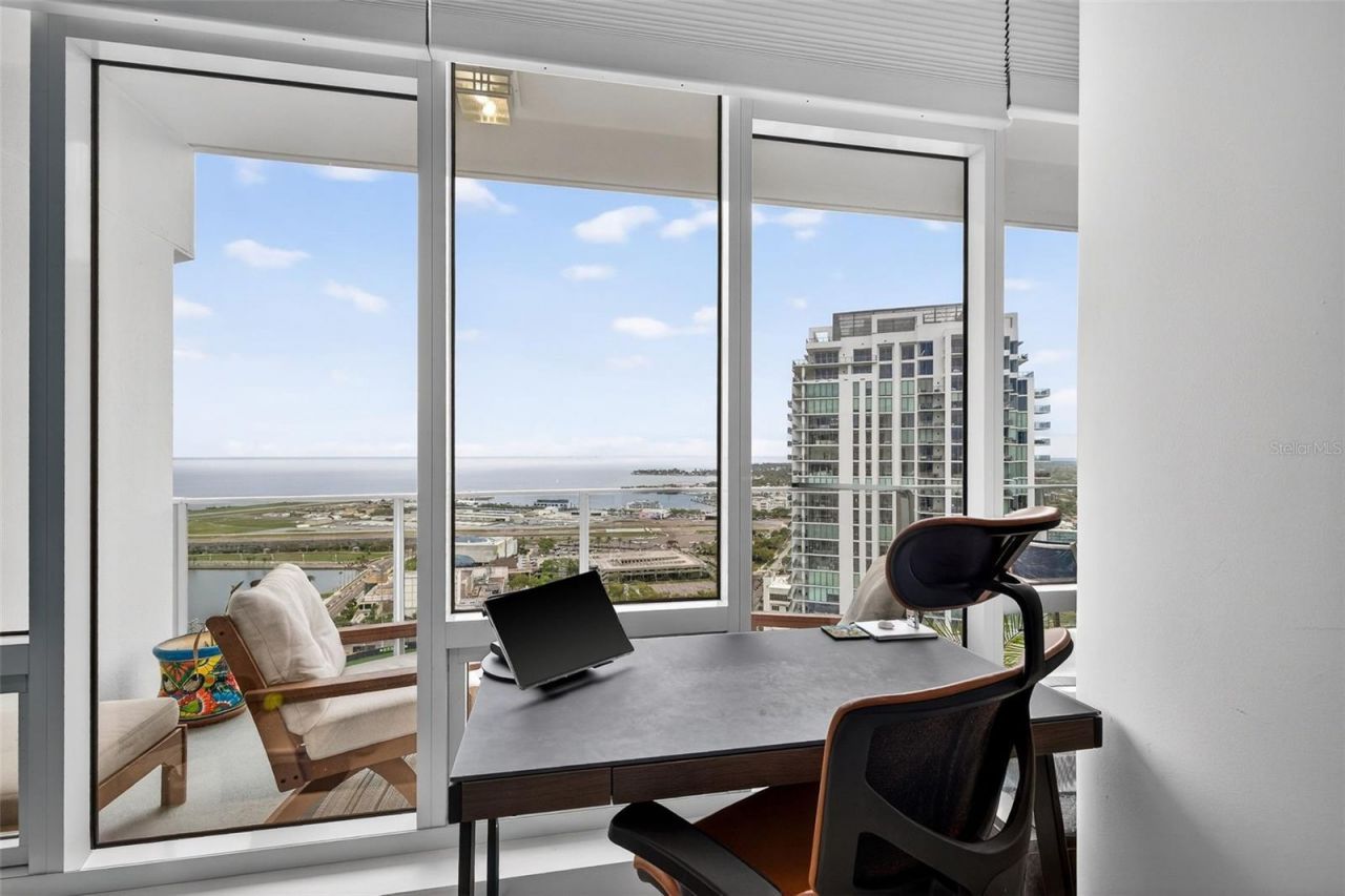 175 1st Street S, Unit 3102, Saint Petersburg, FL 33701 Photo