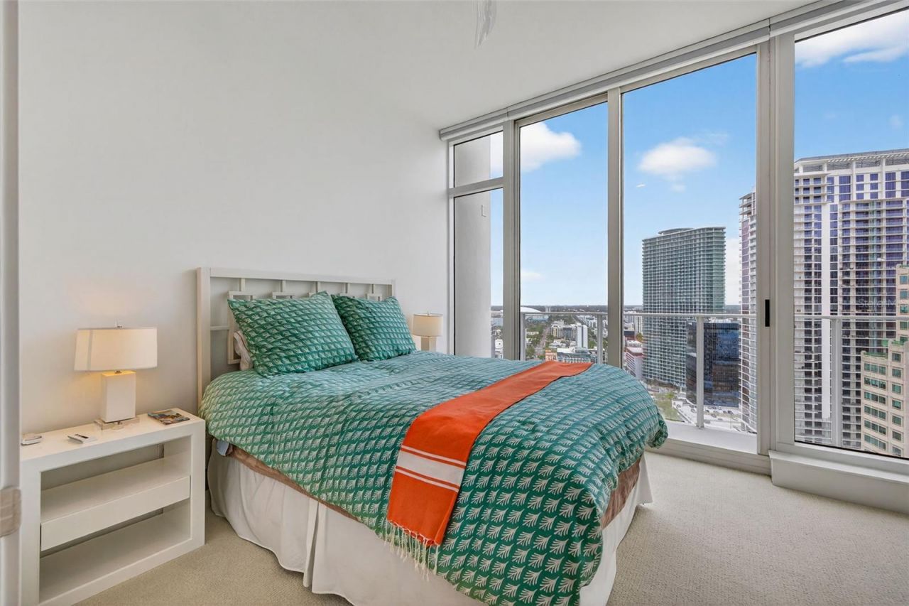 175 1st Street S, Unit 3102, Saint Petersburg, FL 33701 Photo