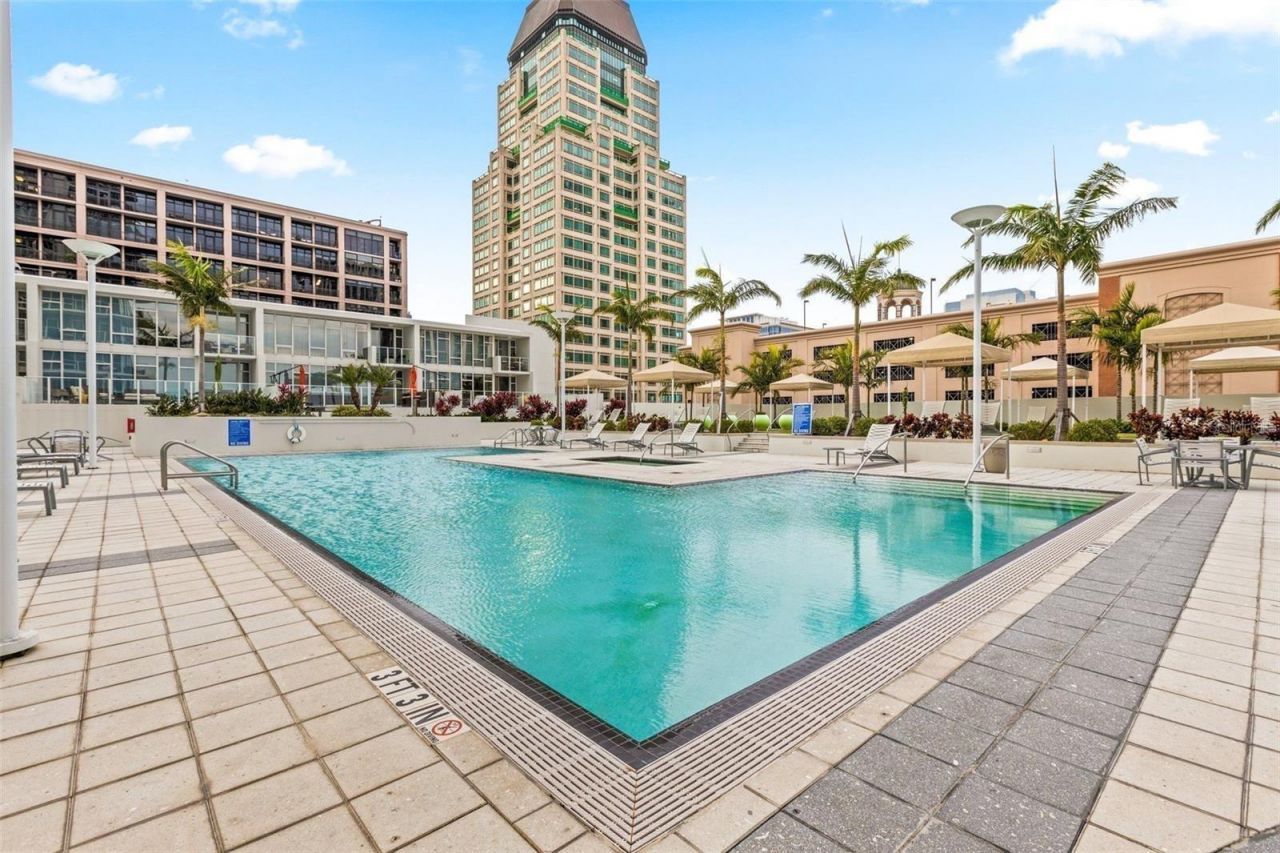 175 1st Street S, Unit 3102, Saint Petersburg, FL 33701 Photo