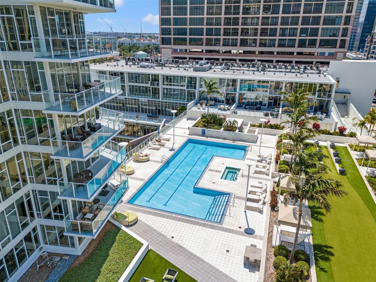 175 1st Street S, Unit 3102, Saint Petersburg, FL 33701 Photo