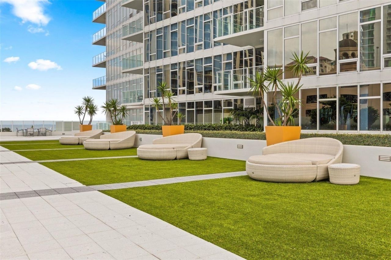 175 1st Street S, Unit 3102, Saint Petersburg, FL 33701 Photo