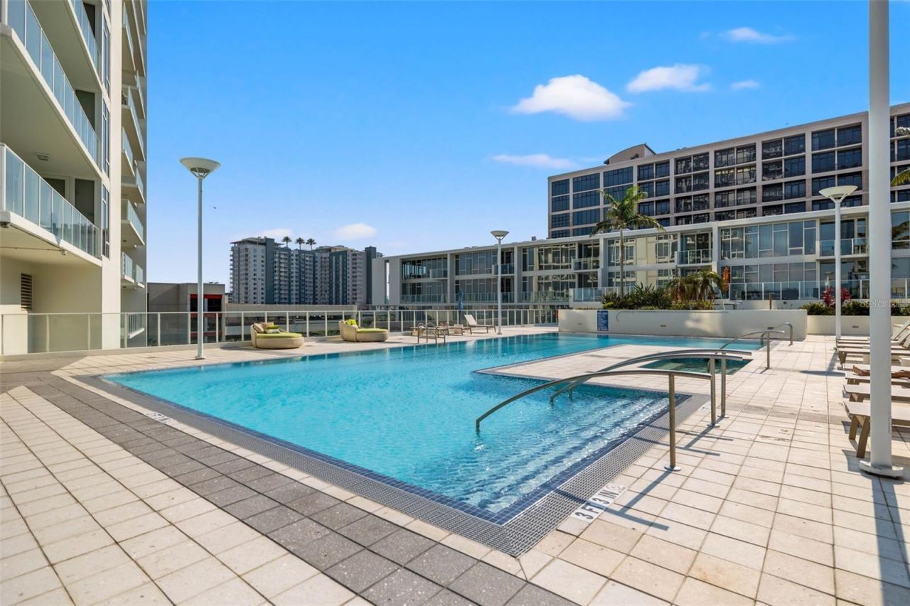 175 1st Street S, Unit 3102, Saint Petersburg, FL 33701 Photo