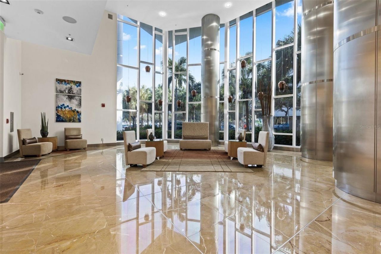 175 1st Street S, Unit 3102, Saint Petersburg, FL 33701 Photo