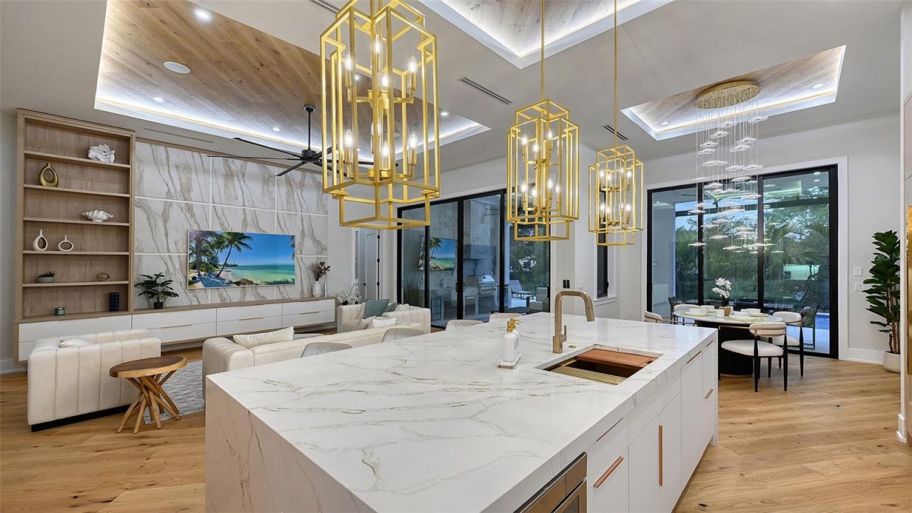 413 Island Circle, Sarasota, FL 34242 Photo