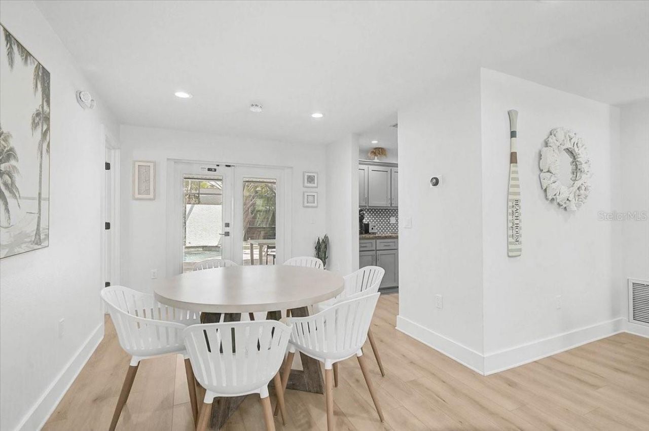 3515 La Paloma Avenue , Sarasota, FL 34242 Photo