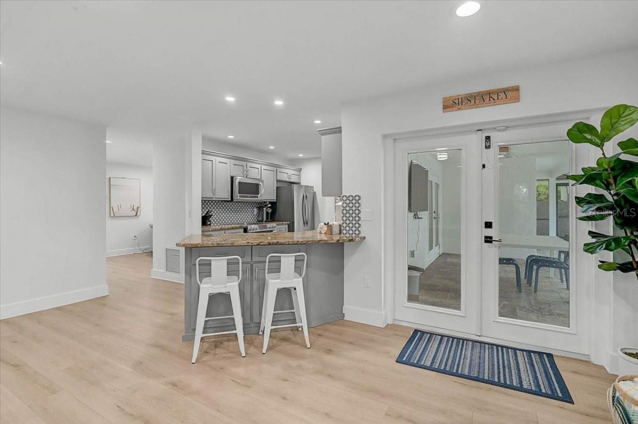 3515 La Paloma Avenue, Sarasota, FL 34242 Photo
