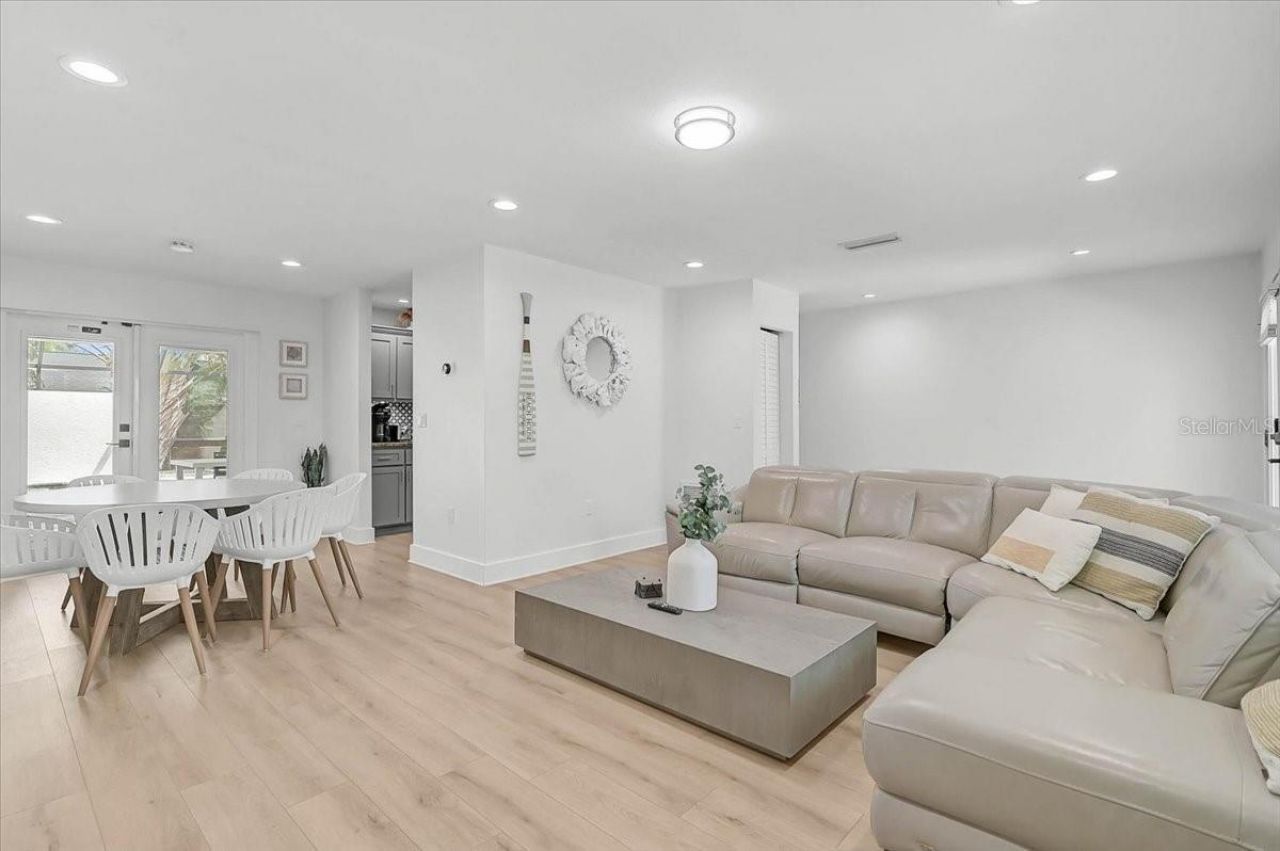 3515 La Paloma Avenue, Sarasota, FL 34242 Photo