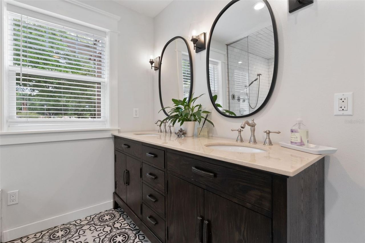 5534 Baybrook Avenue , Orlando, FL 32819 Photo