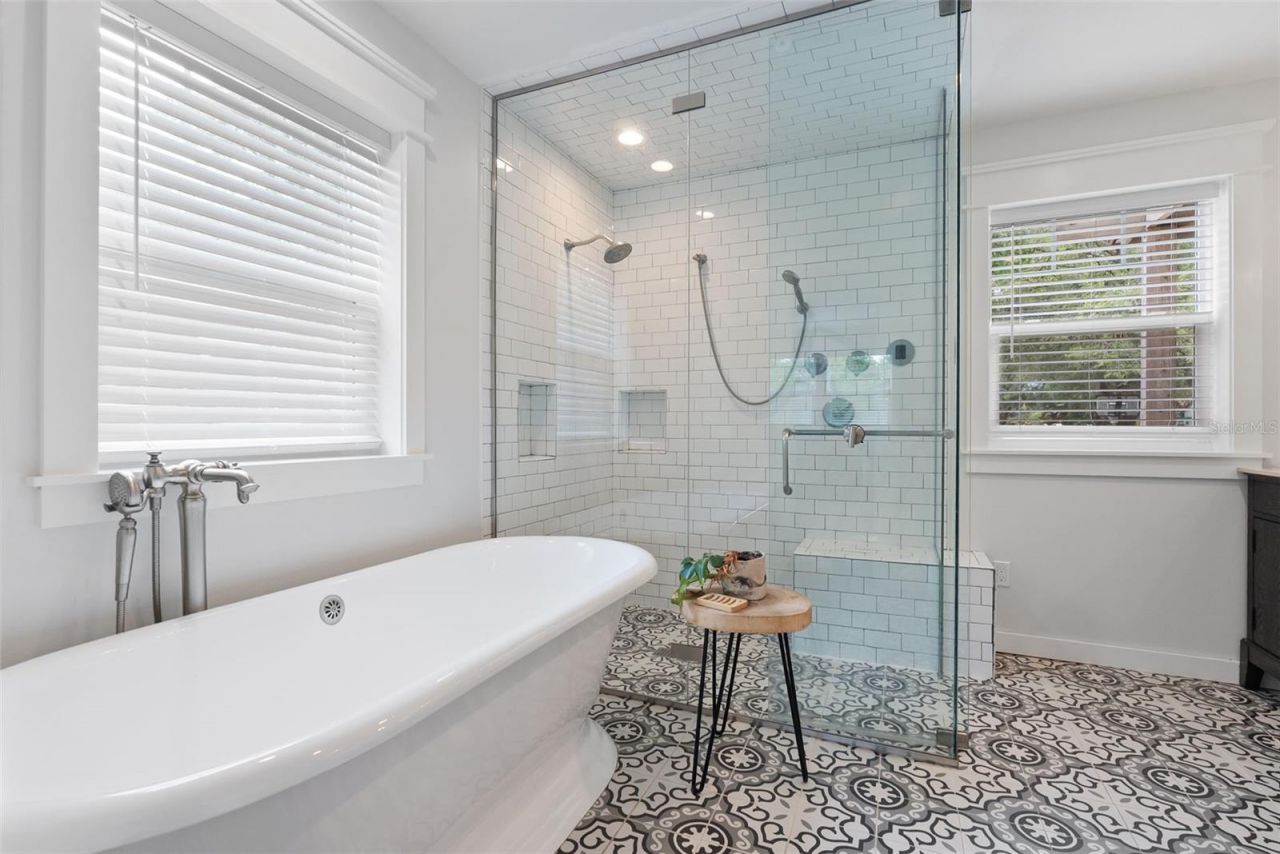 5534 Baybrook Avenue , Orlando, FL 32819 Photo