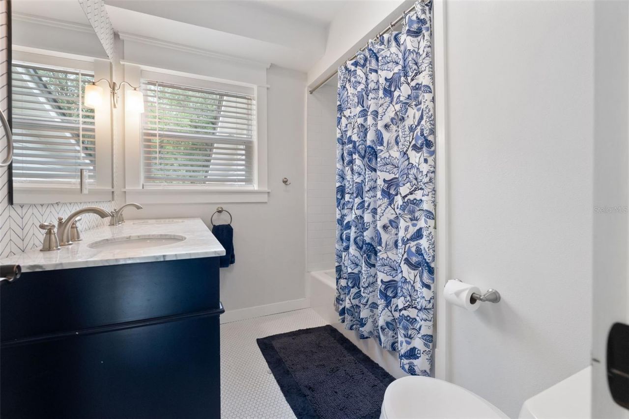 5534 Baybrook Avenue , Orlando, FL 32819 Photo