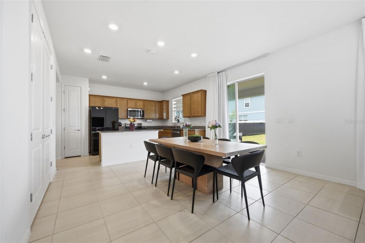 6711 Willow View Avenue , Orlando, FL 32829 Photo