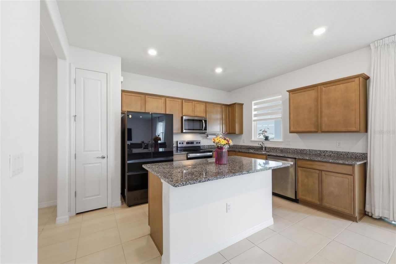 6711 Willow View Avenue , Orlando, FL 32829 Photo