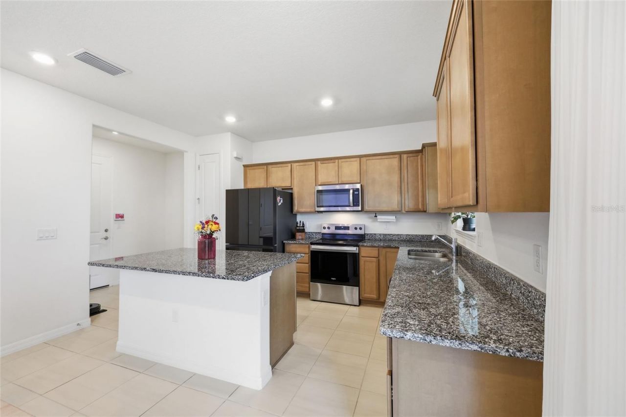 6711 Willow View Avenue , Orlando, FL 32829 Photo