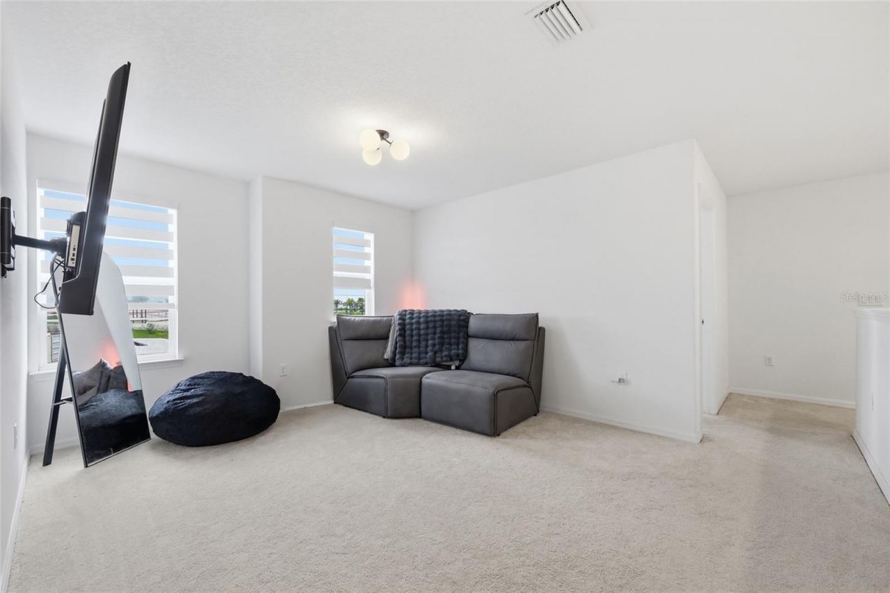 6711 Willow View Avenue , Orlando, FL 32829 Photo