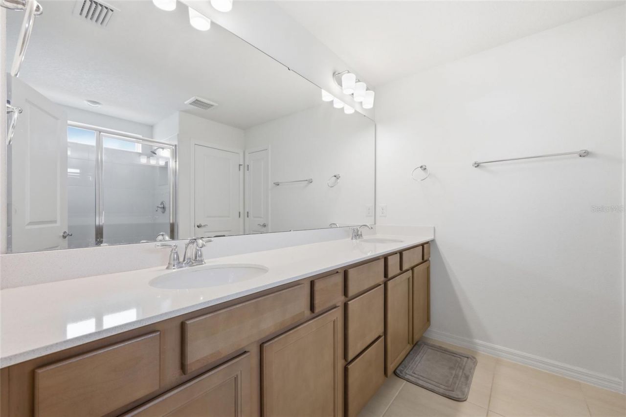 6711 Willow View Avenue , Orlando, FL 32829 Photo