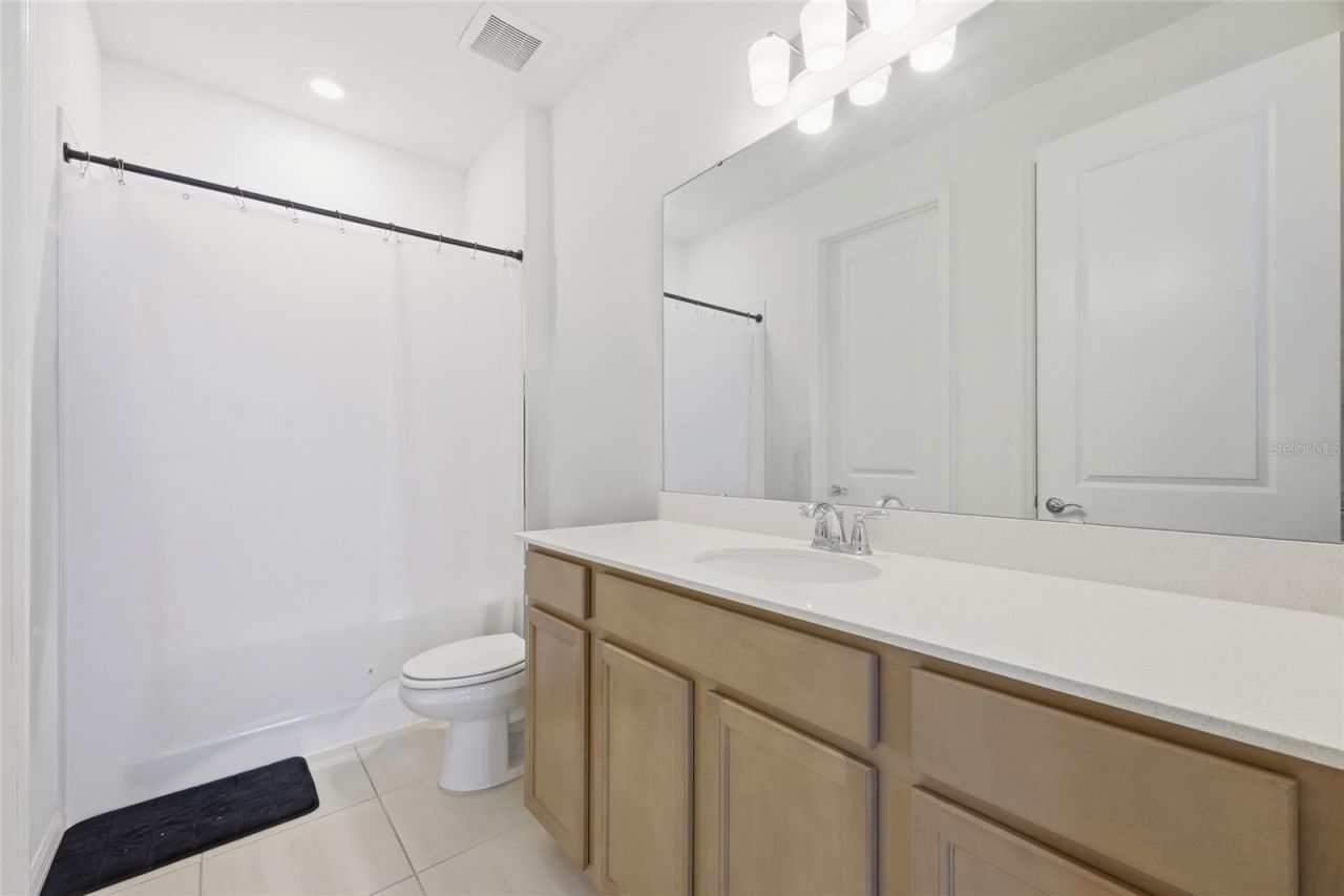 6711 Willow View Avenue , Orlando, FL 32829 Photo