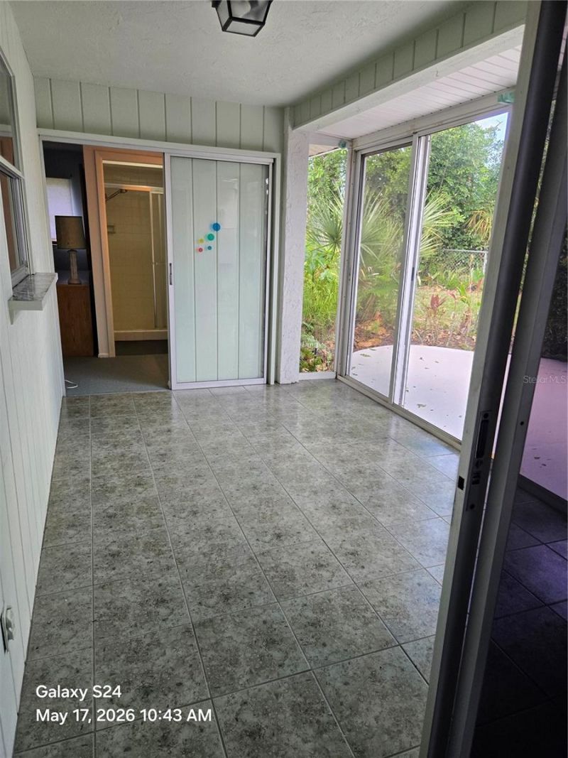 2974 Captiva Gardens Drive, Unit 17, Sarasota, FL 34231 Photo