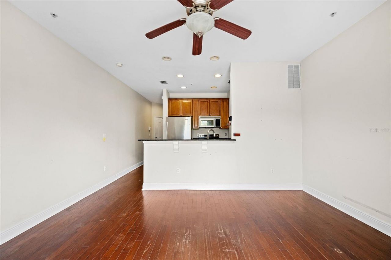 1500 NW 4th Avenue , Unit 208, Gainesville, FL 32603 Photo