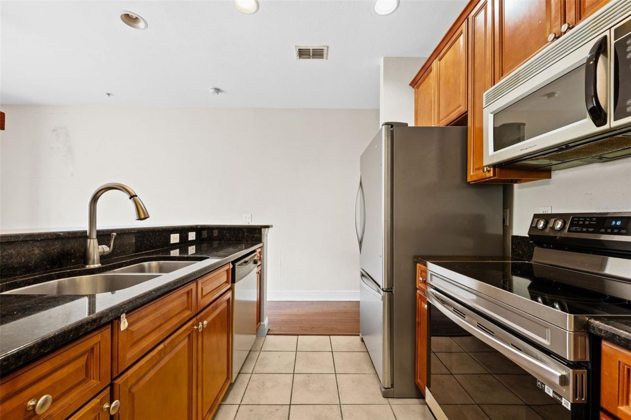 1500 NW 4th Avenue , Unit 208, Gainesville, FL 32603 Photo