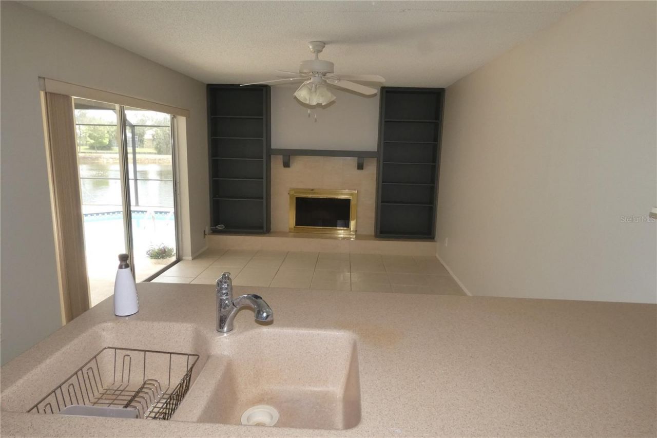 525 Moreno Circle Ne, Saint Petersburg, FL 33703 Photo