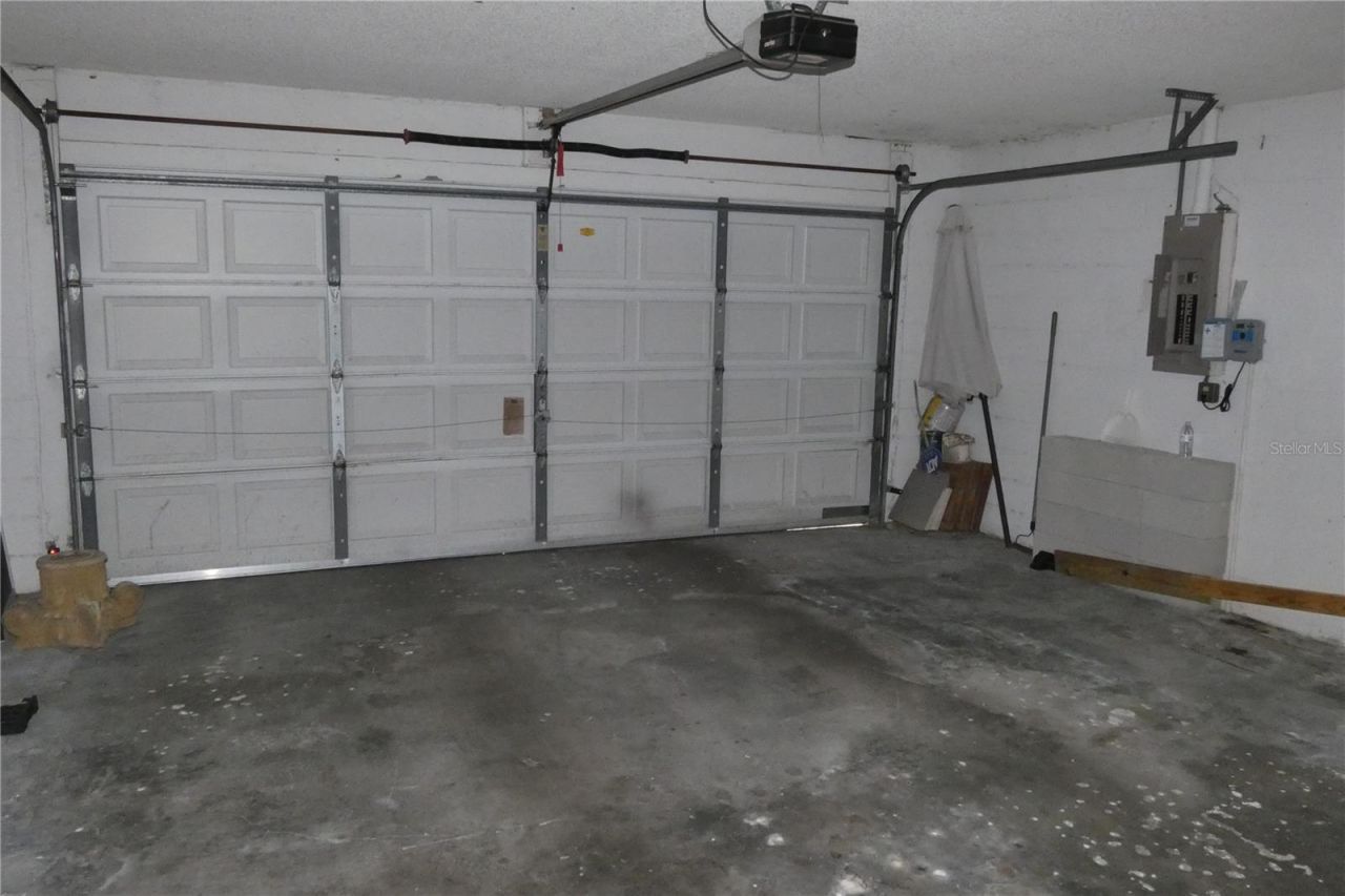 525 Moreno Circle Ne, Saint Petersburg, FL 33703 Photo