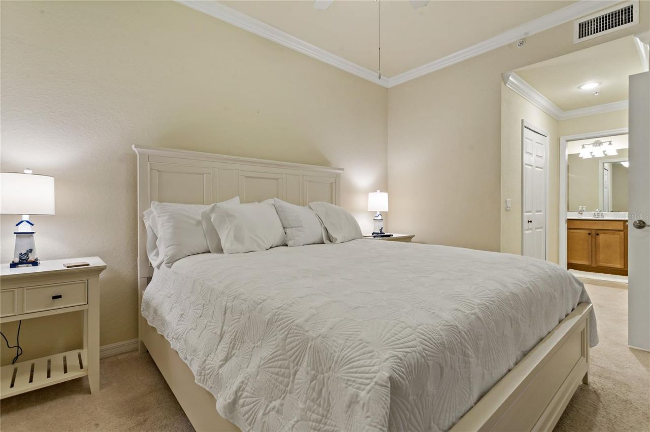 7121 River Hammock Drive , Unit 102, Bradenton, FL 34212 Photo