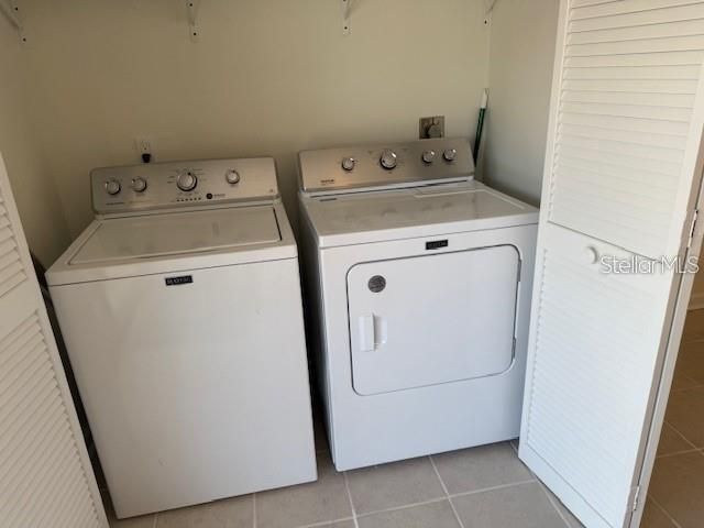 6120 Country Club Way, Unit 207, Sarasota, FL 34243 Photo
