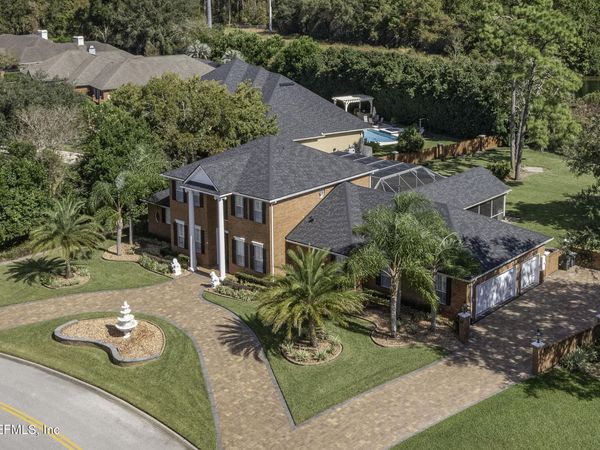 8135 WEKIVA Way, Jacksonville, FL 32256