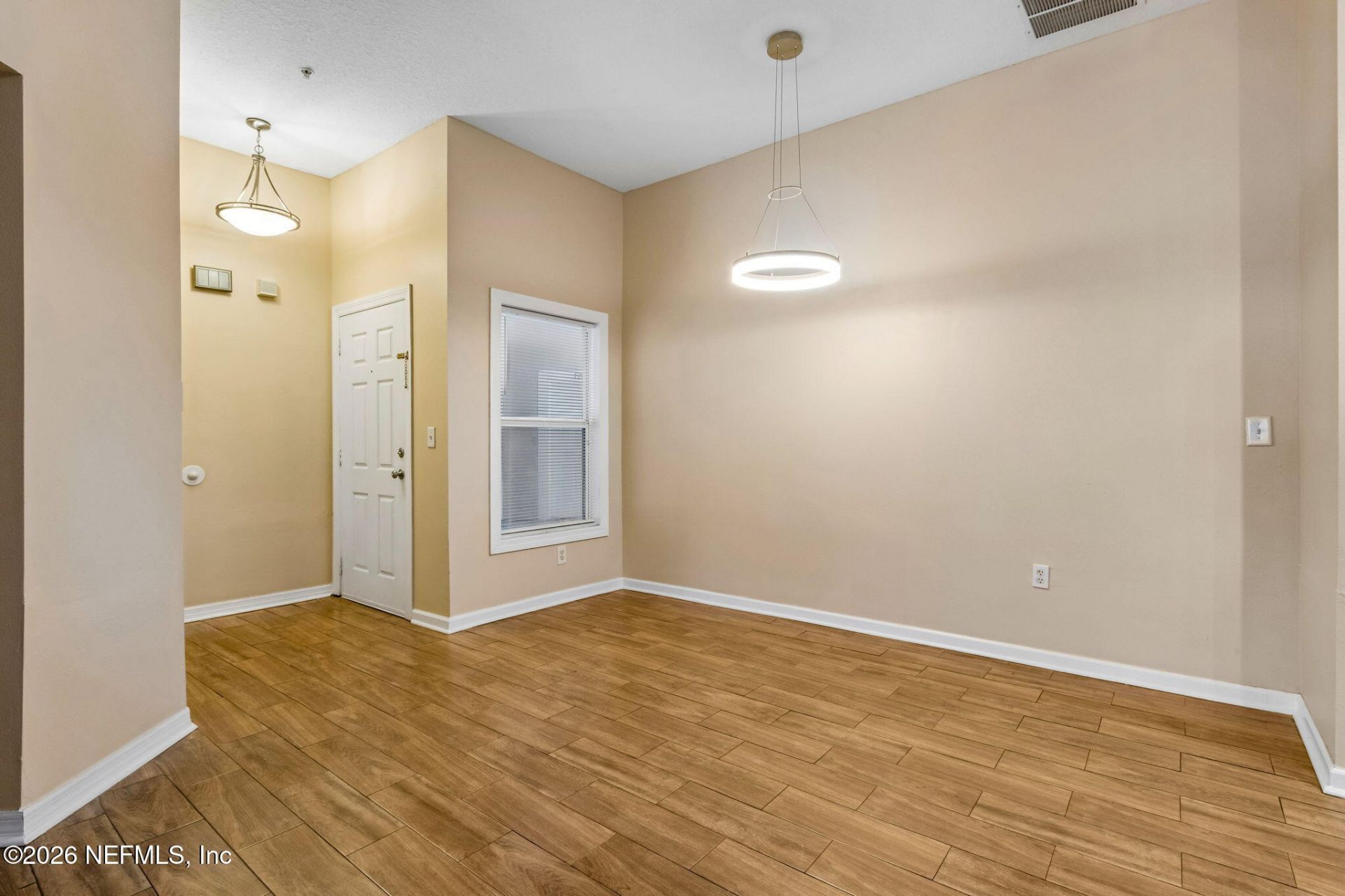 6063 Maggies Circle, Unit 106, Jacksonville, FL 32244 Photo