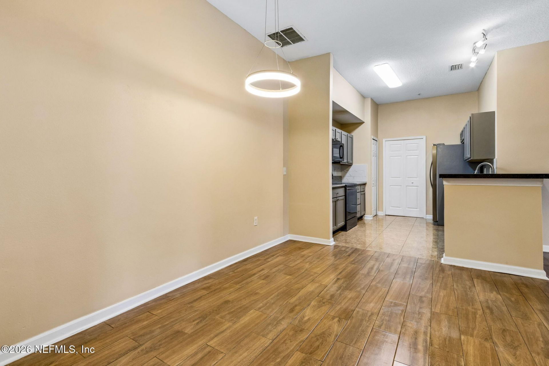 6063 Maggies Circle, Unit 106, Jacksonville, FL 32244 Photo