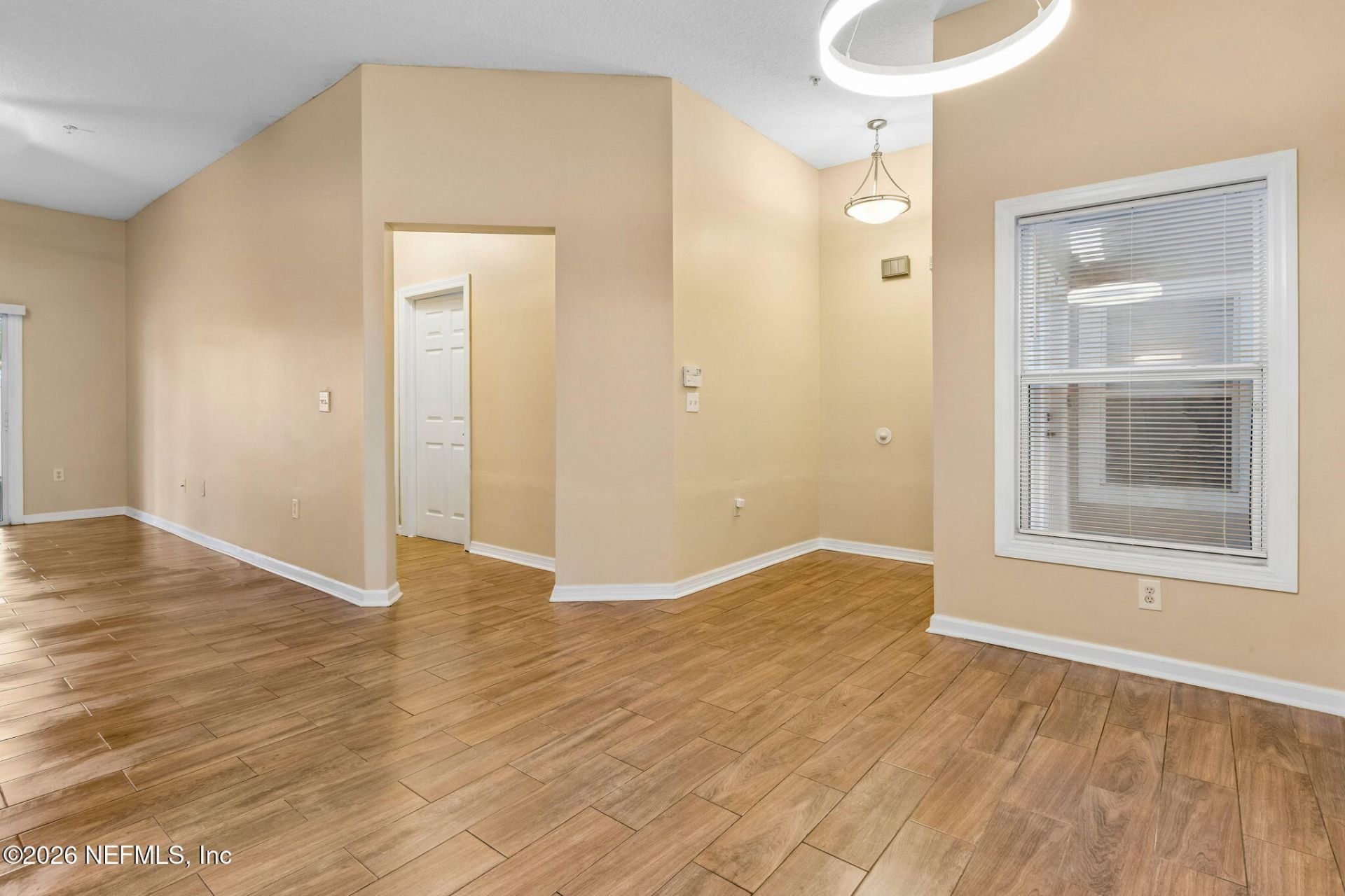 6063 Maggies Circle, Unit 106, Jacksonville, FL 32244 Photo
