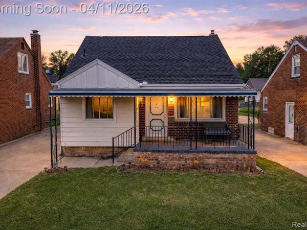 13499 Wesley Street, Southgate, MI 48195