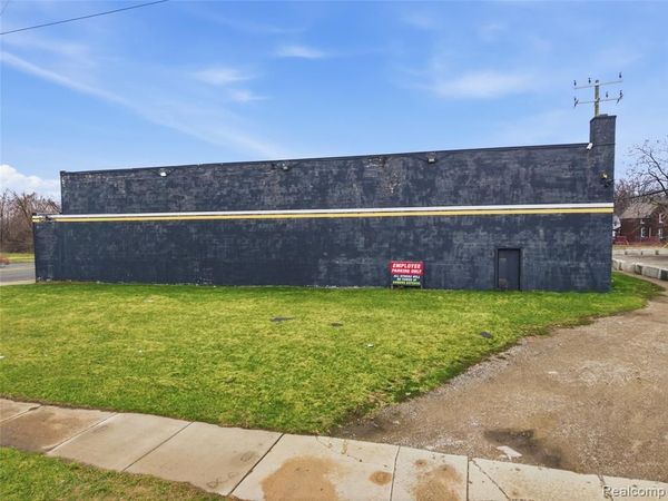 10320 Van Dyke Street, Detroit, MI 48234