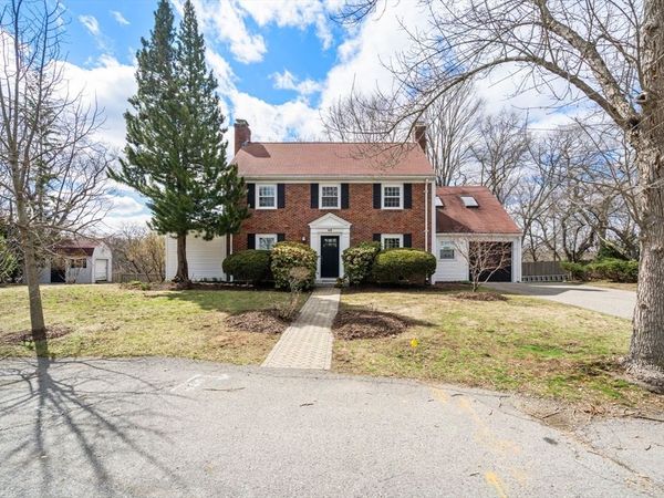 43 Palmer Rd, Newton, MA 02468