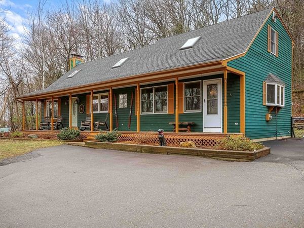 186 Elm St., Leominster, MA 01453