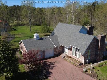1470 Tyler Creek Road, Salt Rock, WV 25559