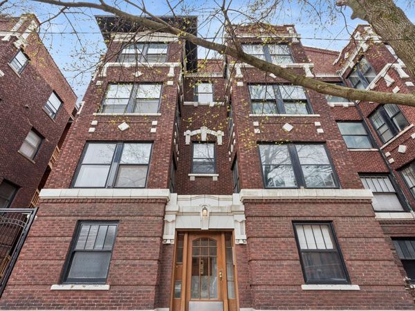 1369 E 52nd Street , Unit 1, Chicago, IL 60615