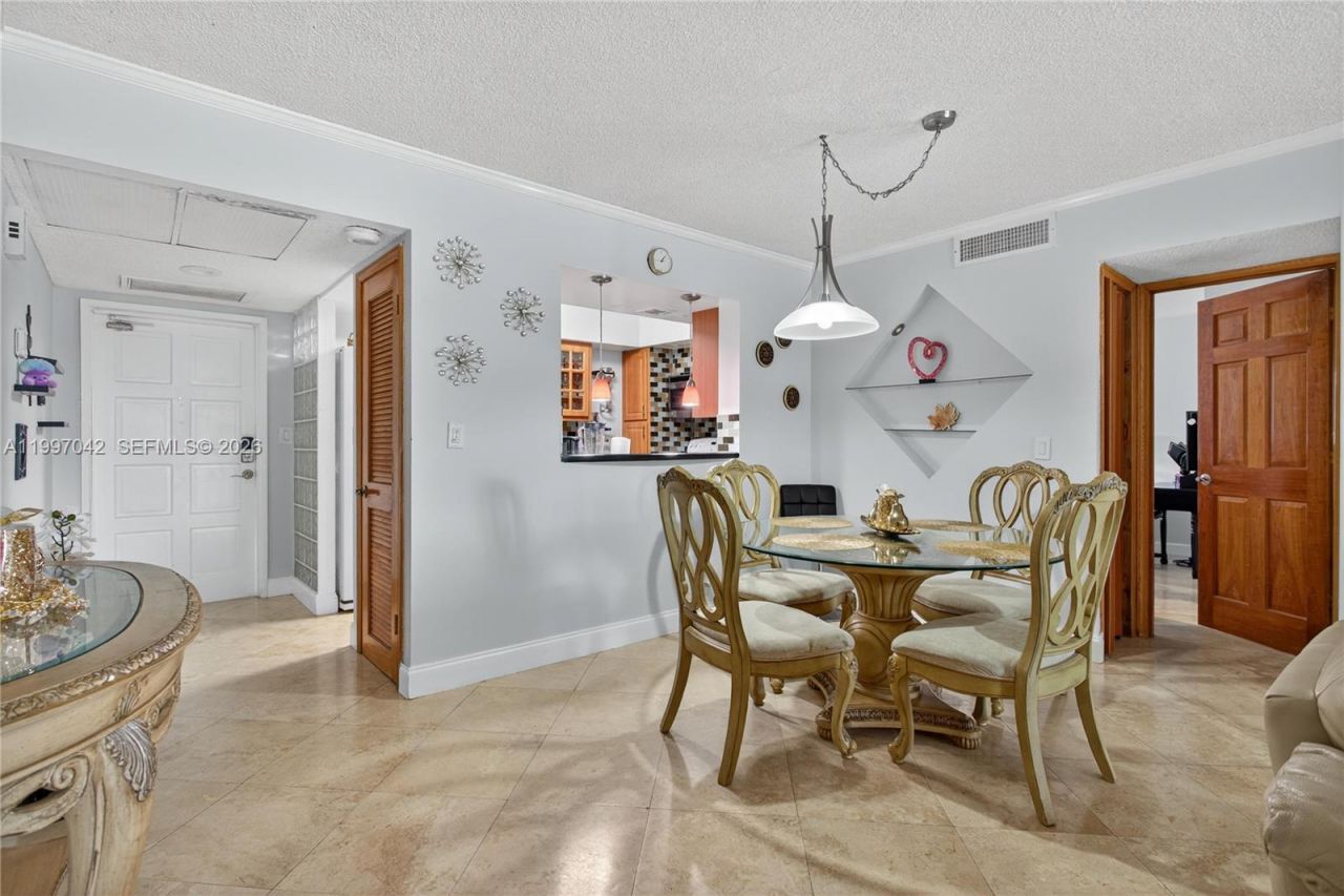 2671 S Course Dr, Unit 206, Pompano Beach, FL 33069 Photo