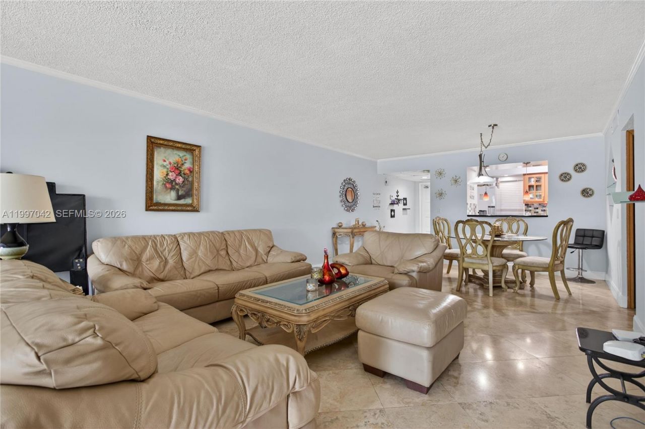 2671 S Course Dr, Unit 206, Pompano Beach, FL 33069 Photo