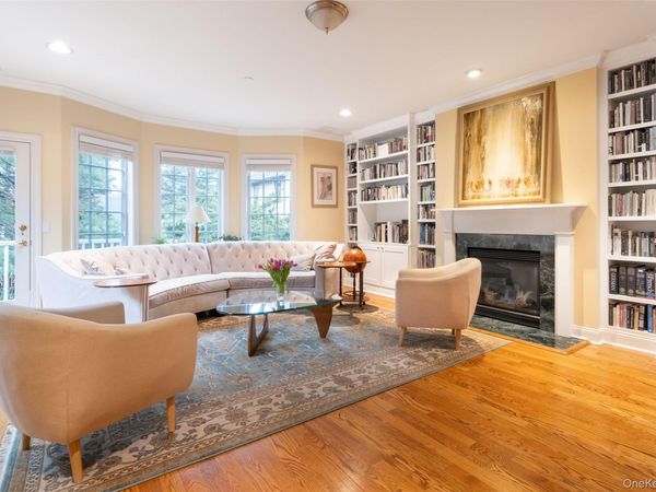 31 1st Street , Pelham, NY 10803