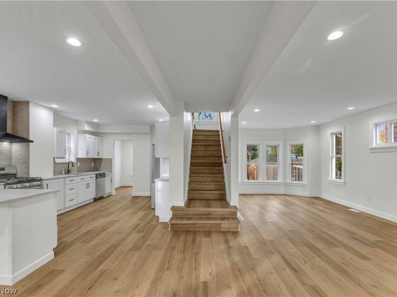 3299 Yorkshire Road , Cleveland Heights, OH 44118 Photo 6